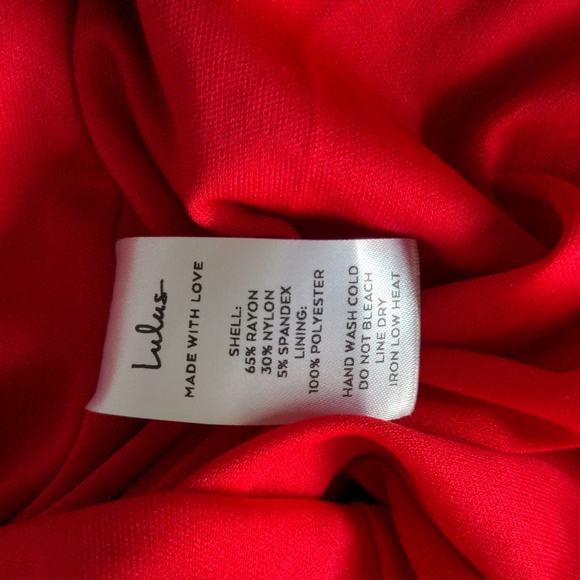 Lulus Sealed with A Kiss 💋 Red Ruffled Bodycon dress NWT - Picture 9 of 9